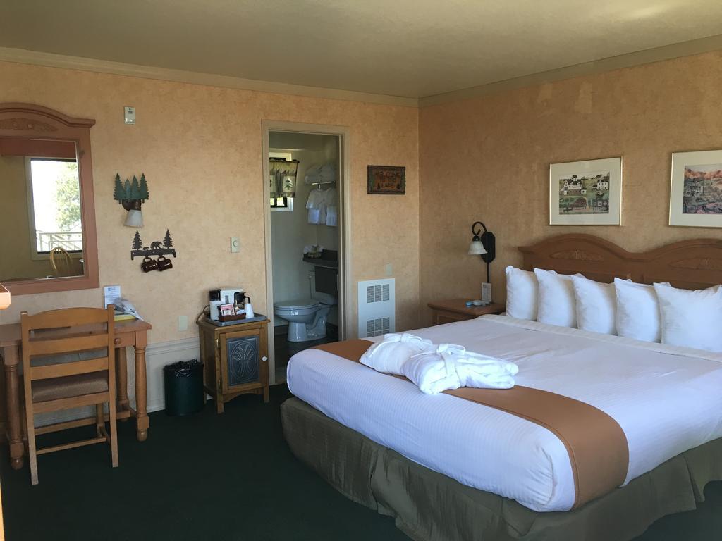 Pepper Tree Inn Tahoe City Zewnętrze zdjęcie